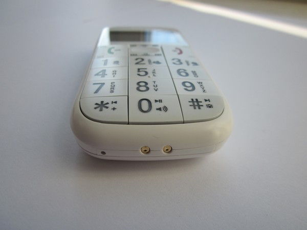 Нижняя торцевая панель телефона-трекера «GS503»